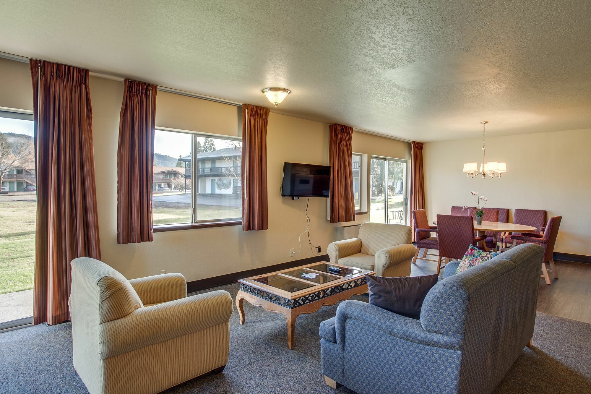 Der Ritterhof Inn Leavenworth Dış mekan fotoğraf